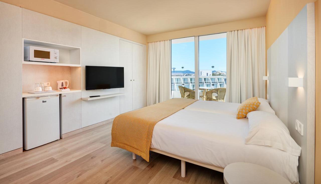 Protur Vista Badia Aparthotel Са Кома Екстериор снимка